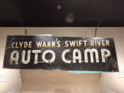 Sign, Instructional