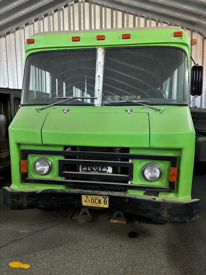 Bus